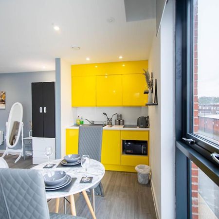 Excellent Studio Balcony Apartment In Sheffield Exteriér fotografie