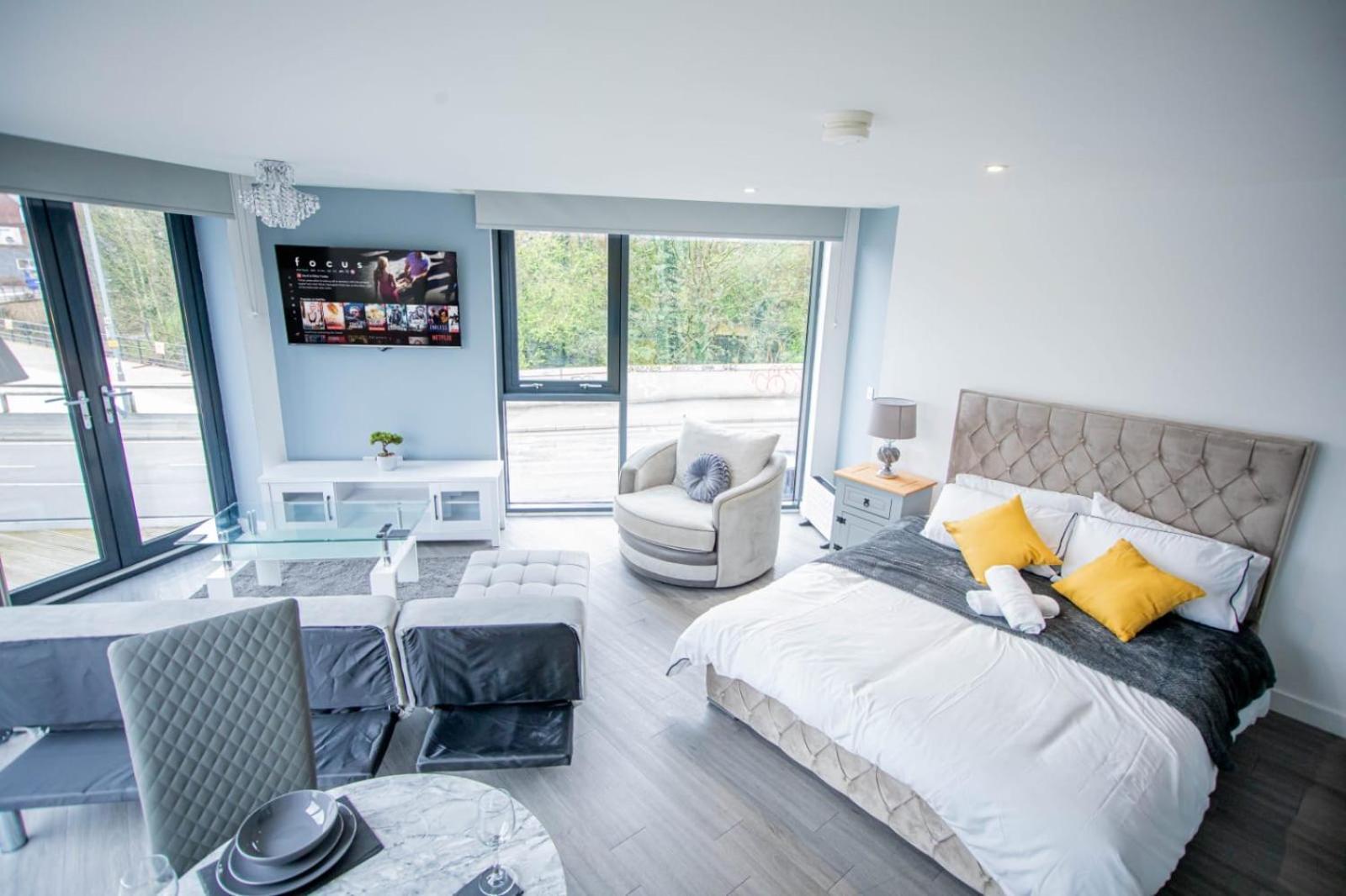 Excellent Studio Balcony Apartment In Sheffield Exteriér fotografie